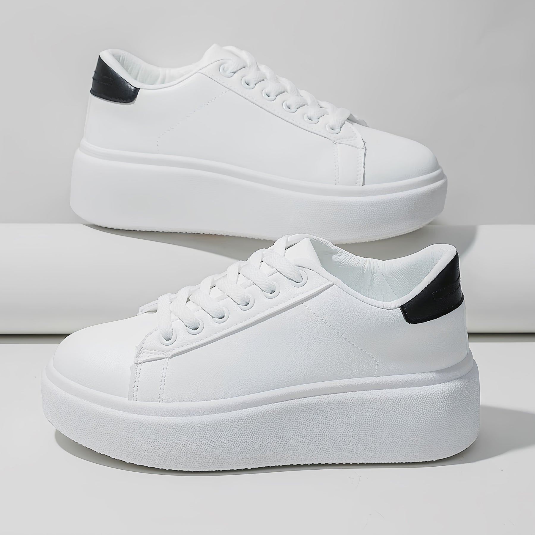 Zapatillas de Cuero Hivonna.