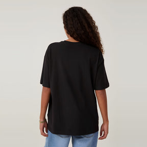 Camiseta Femenina Oversized.